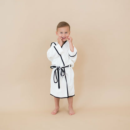 Hooded Bath Robe in Cloud with Midnight Trim | Kyte Baby