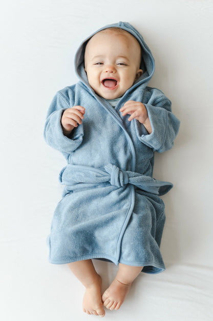 Hooded Bath Robe in Slate | Kyte Baby