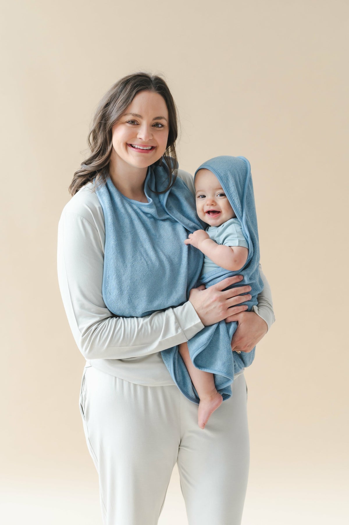 Terry Apron Towel in Slate | Kyte Baby