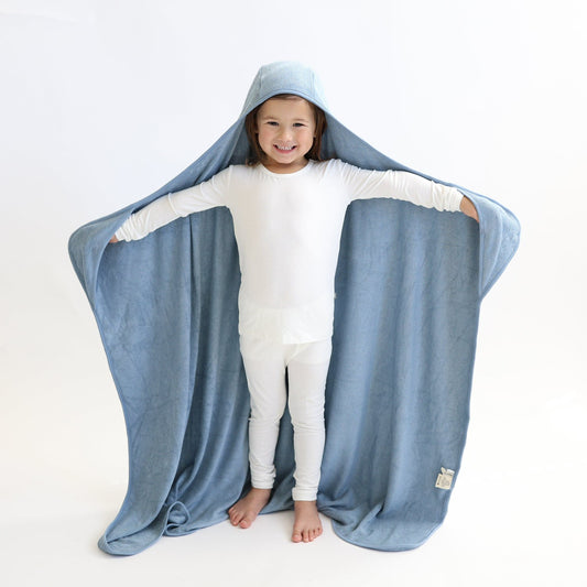 Toddler Hooded Bath Towel in Slate | Kyte Baby
