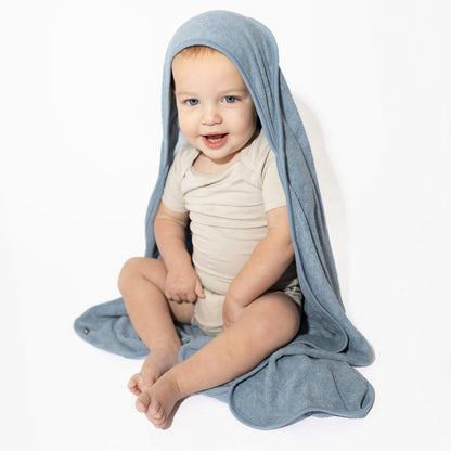 Hooded Bath Towel in Slate | Kyte Baby