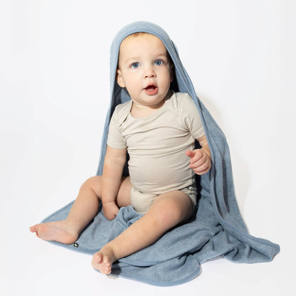 Hooded Bath Towel in Slate | Kyte Baby