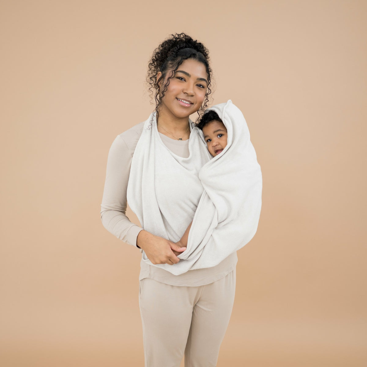 Terry Apron Towel in Oat | Kyte Baby