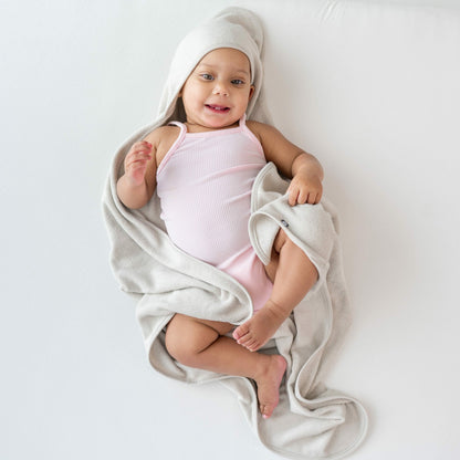 Hooded Infant Bath Towel in Oat | Kyte Baby