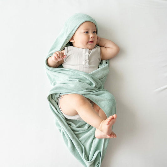 Hooded Infant Bath Towel in Sage | Kyte Baby