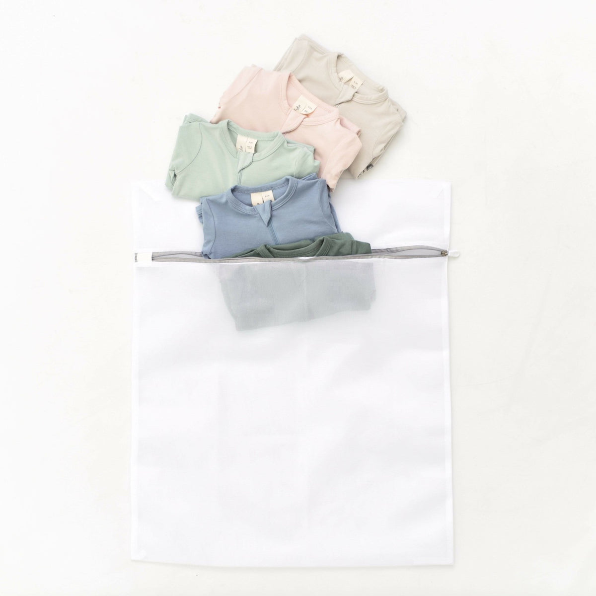 Mesh Laundry Bags (2-Piece Set) | Kyte Baby