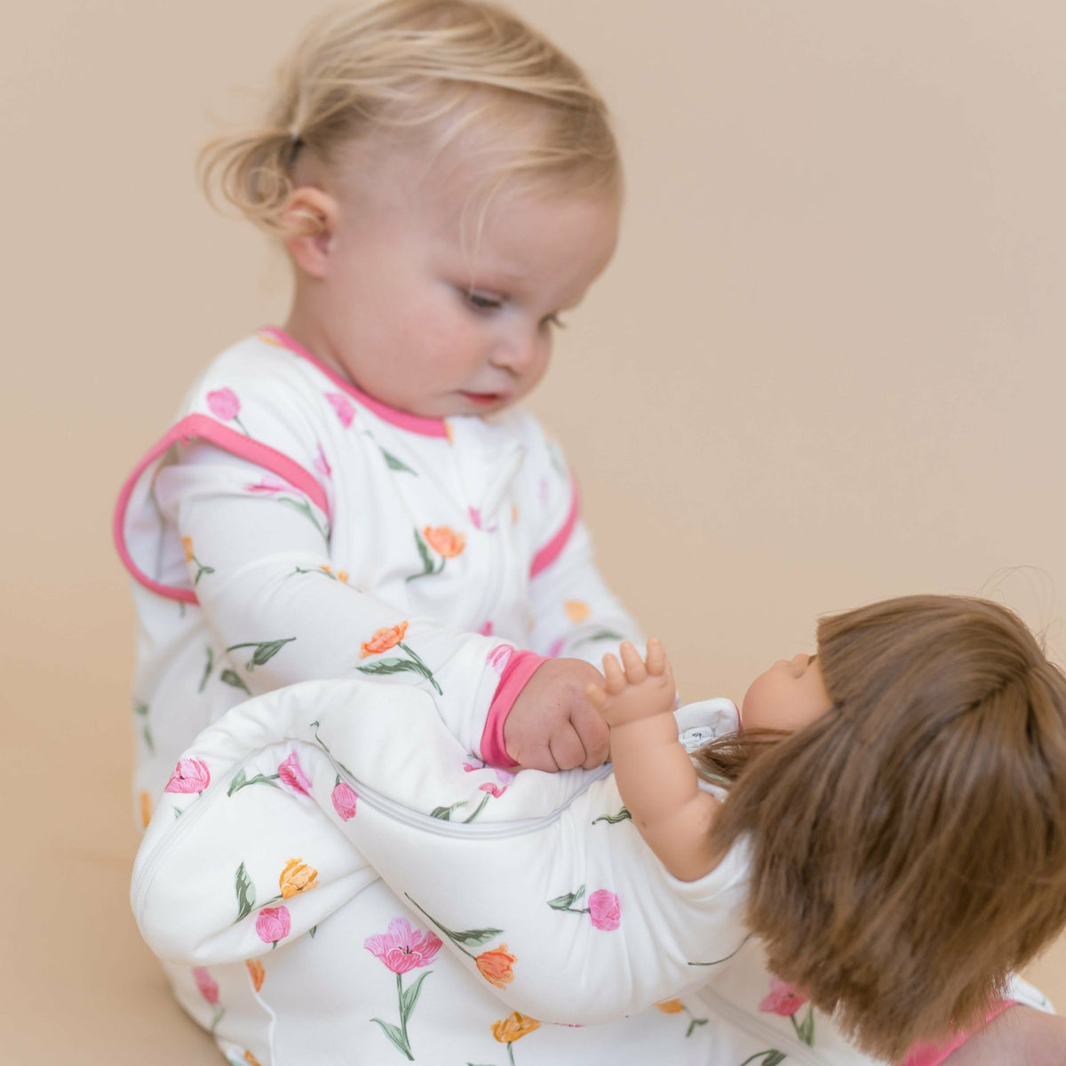 Sleep Bag Walker in Tulip 0.5 | Kyte Baby