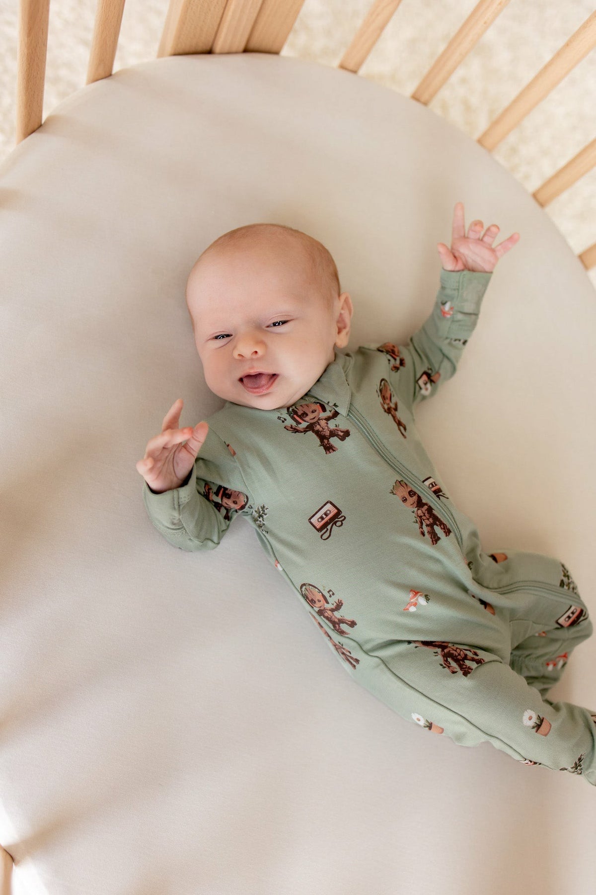 Zippered Footie in Groot | Kyte Baby