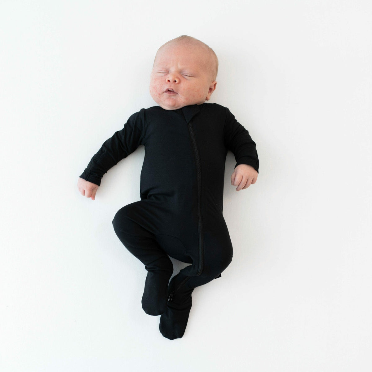Zippered Footie in Midnight | Kyte Baby