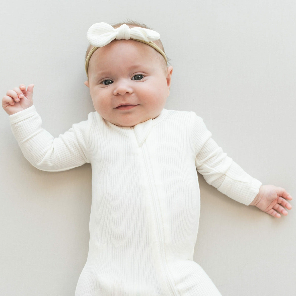 Ribbed Zipper Footie in Cloud | Kyte Baby