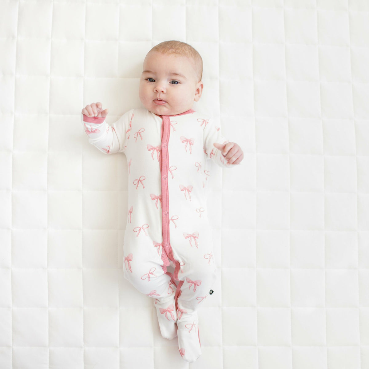 Bamboo Footie in Bow | Kyte Baby