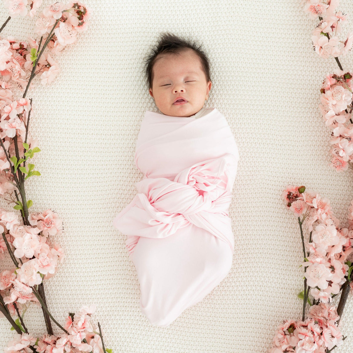 Swaddle Blanket in Sakura | Kyte Baby