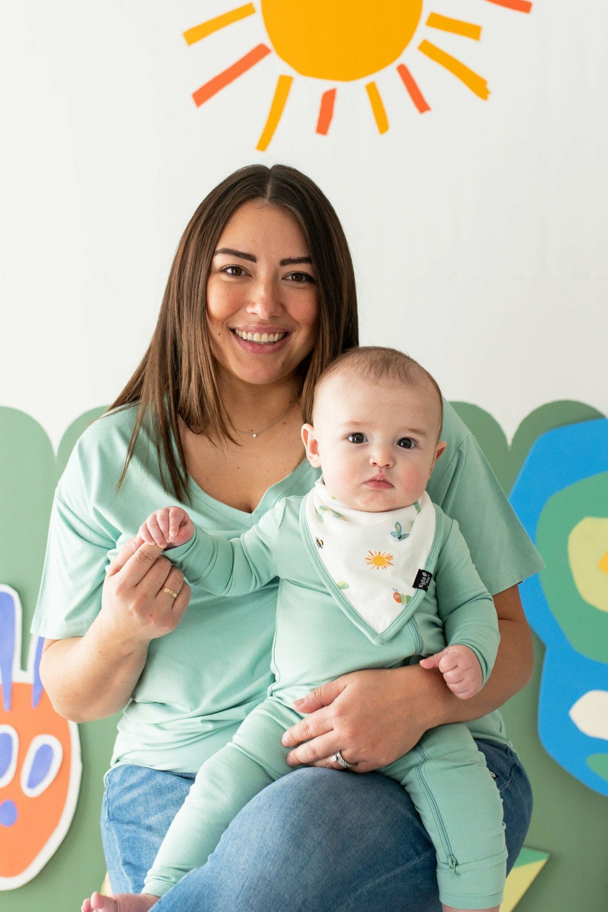 Bib in The Very Hungry Caterpillar™ and Friends | Kyte Baby