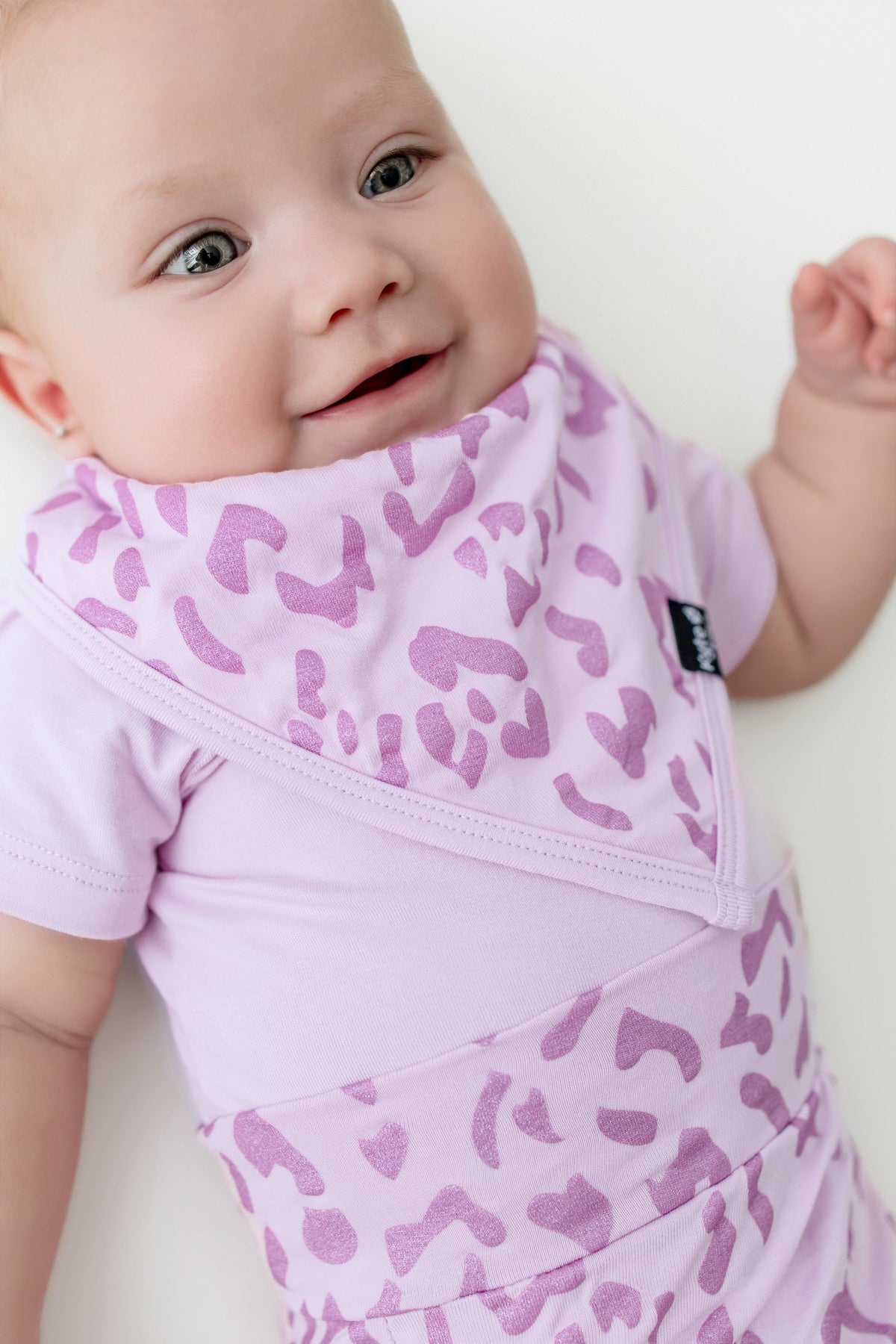 Bib in Thistle Leopard | Kyte Baby