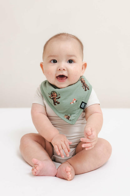 Bib in Groot | Kyte Baby