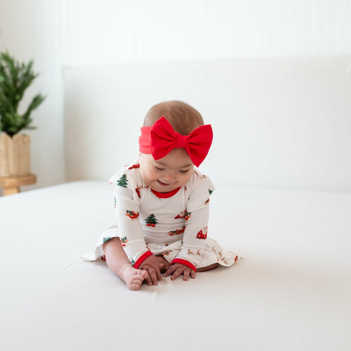 Bow Headband in Cardinal | Kyte Baby