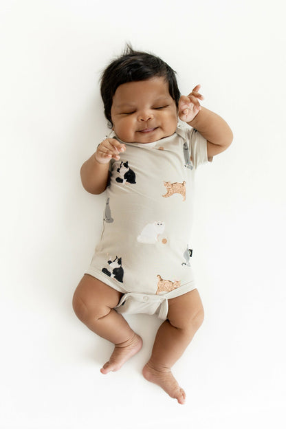 Bodysuit in Fluffy Cat | Kyte Baby