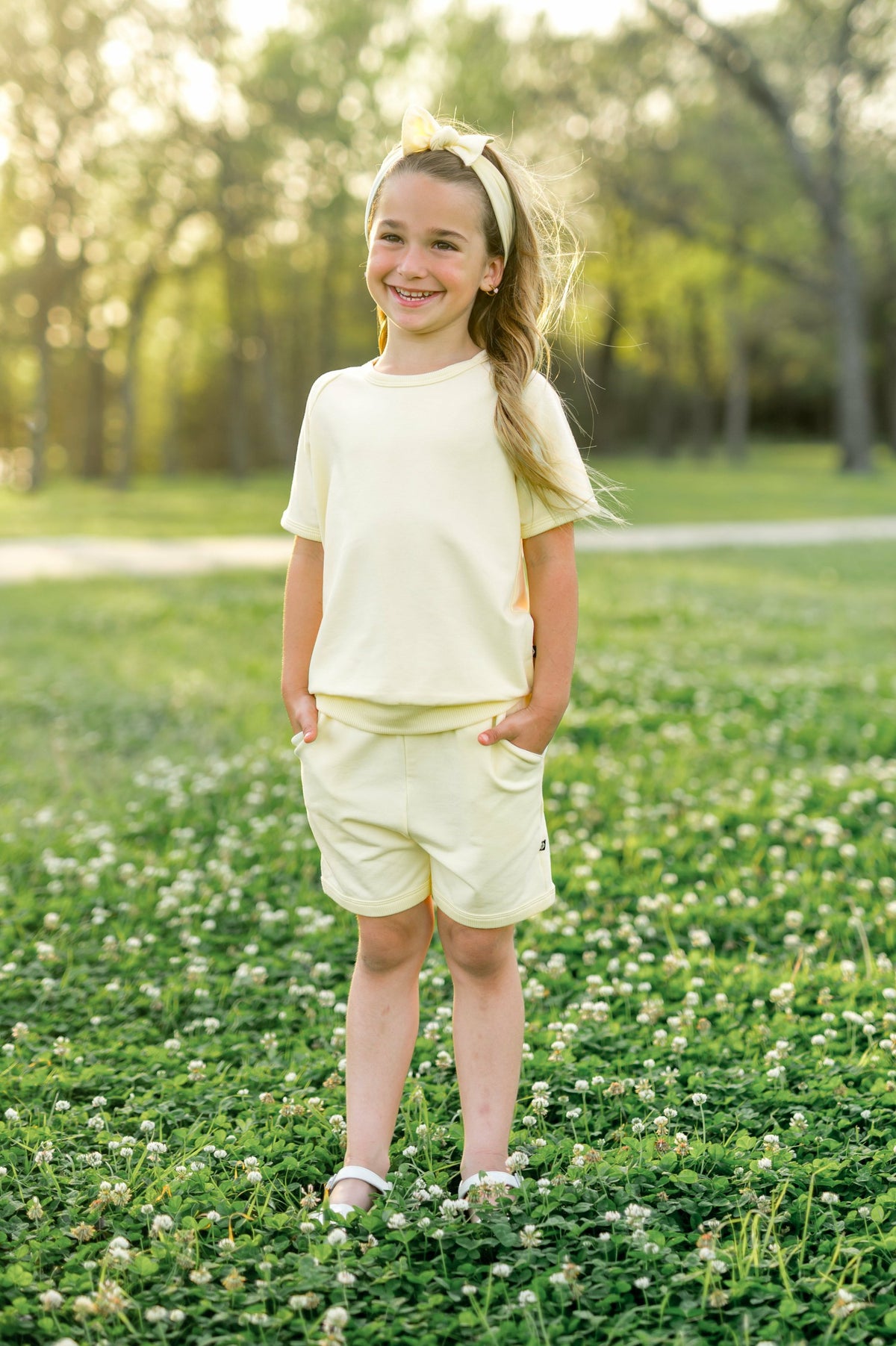Short Sleeve Jogger Set in Chamomile | Kyte Baby