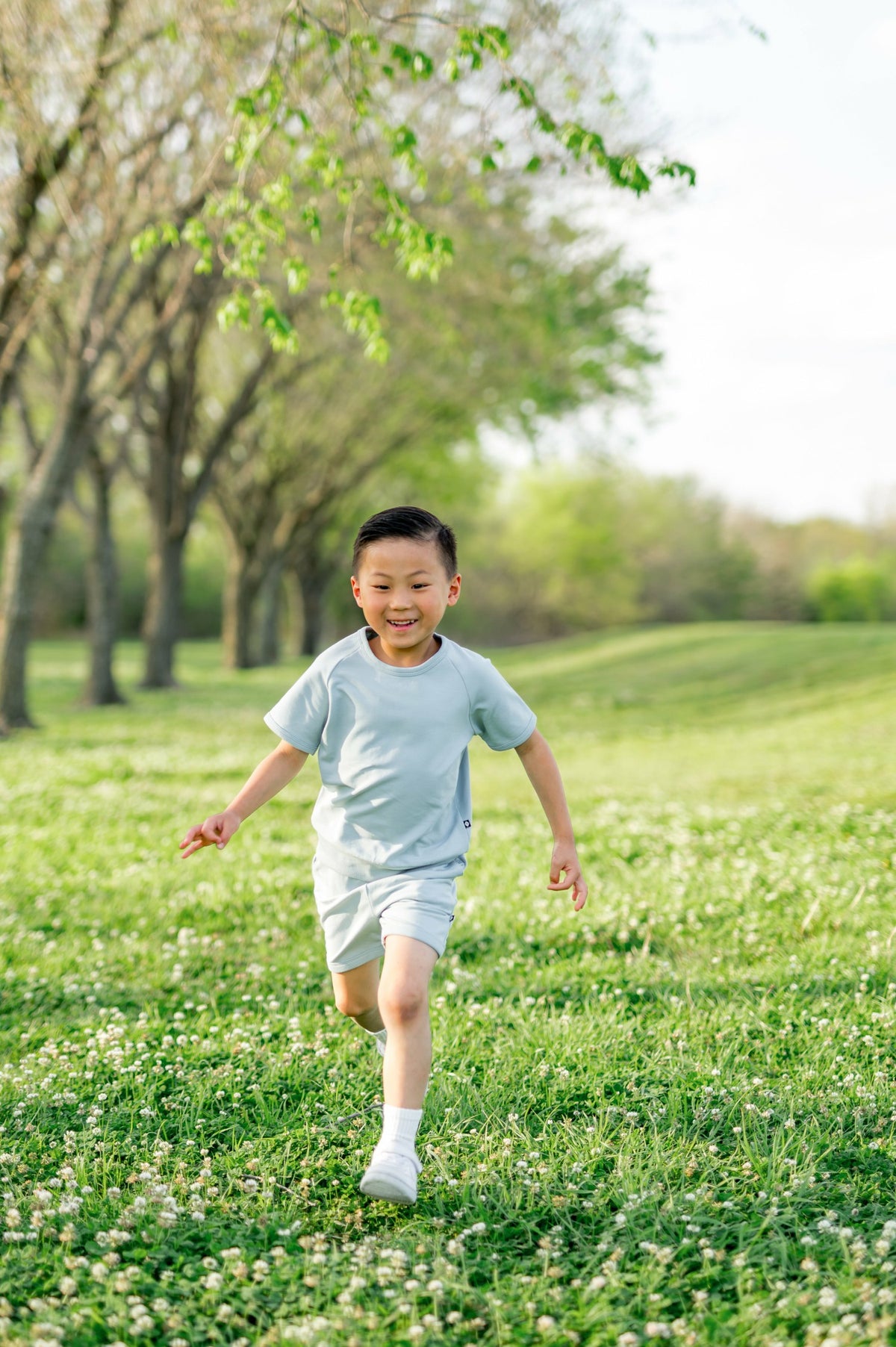 Short Sleeve Jogger Set in Fog | Kyte Baby