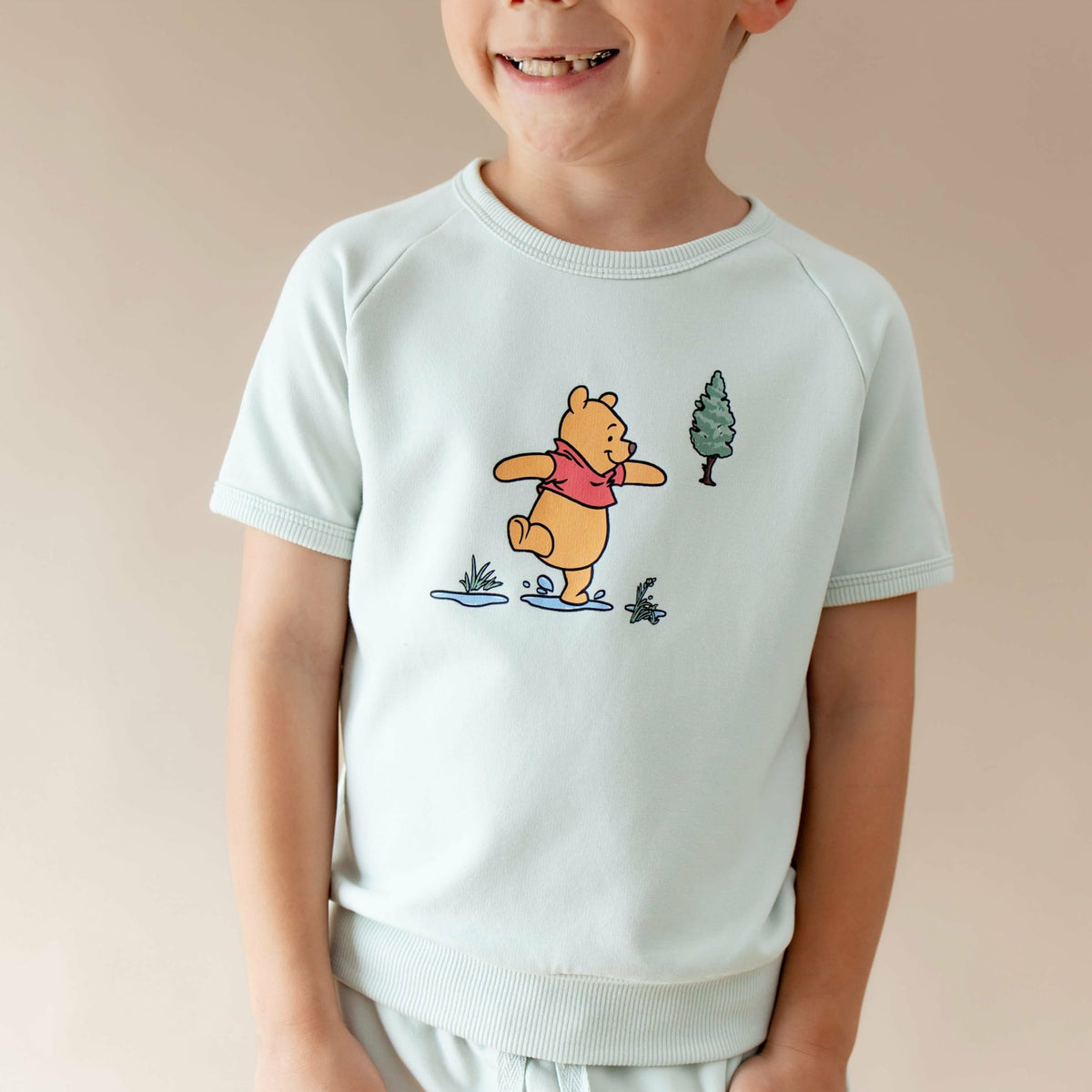 Short Sleeve Jogger Set in Winnie the Pooh on Dew | Kyte Baby