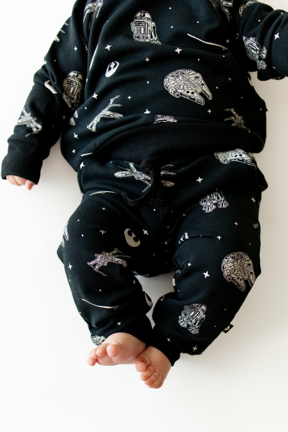 Long Sleeve Jogger Set in STAR WARS™ | Kyte Baby