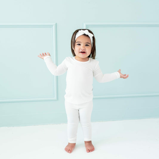 Long Sleeve Pajamas in Cloud | Kyte Baby