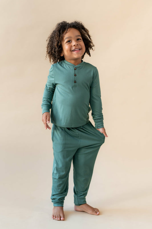 Toddler Jogger Pant in Pine | Kyte Baby