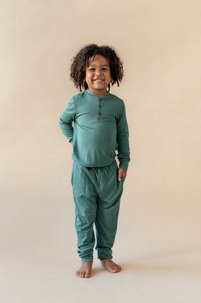 Toddler Jogger Pant in Pine | Kyte Baby