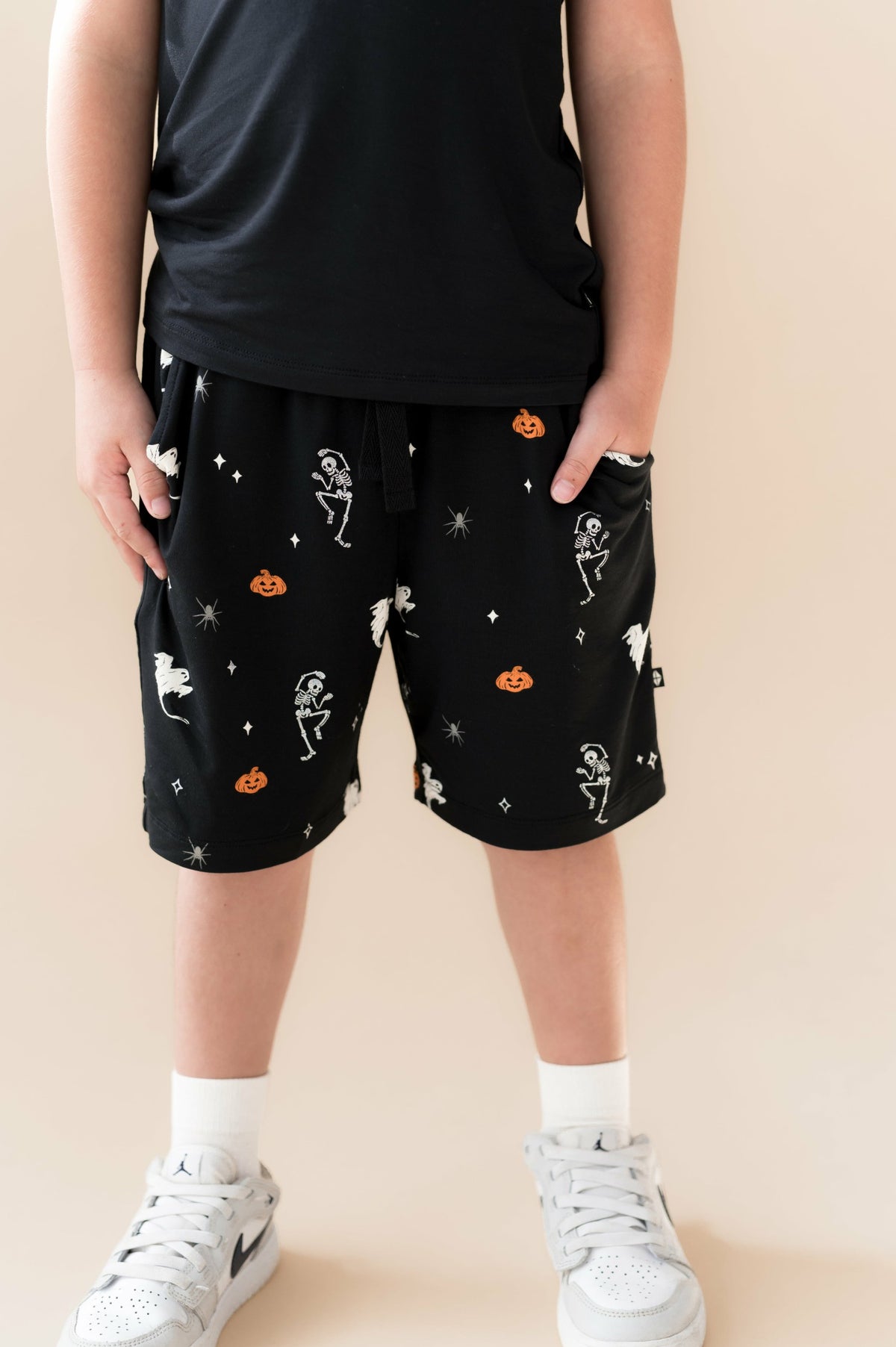 Drawstring Short in Halloween Friends | Kyte Baby
