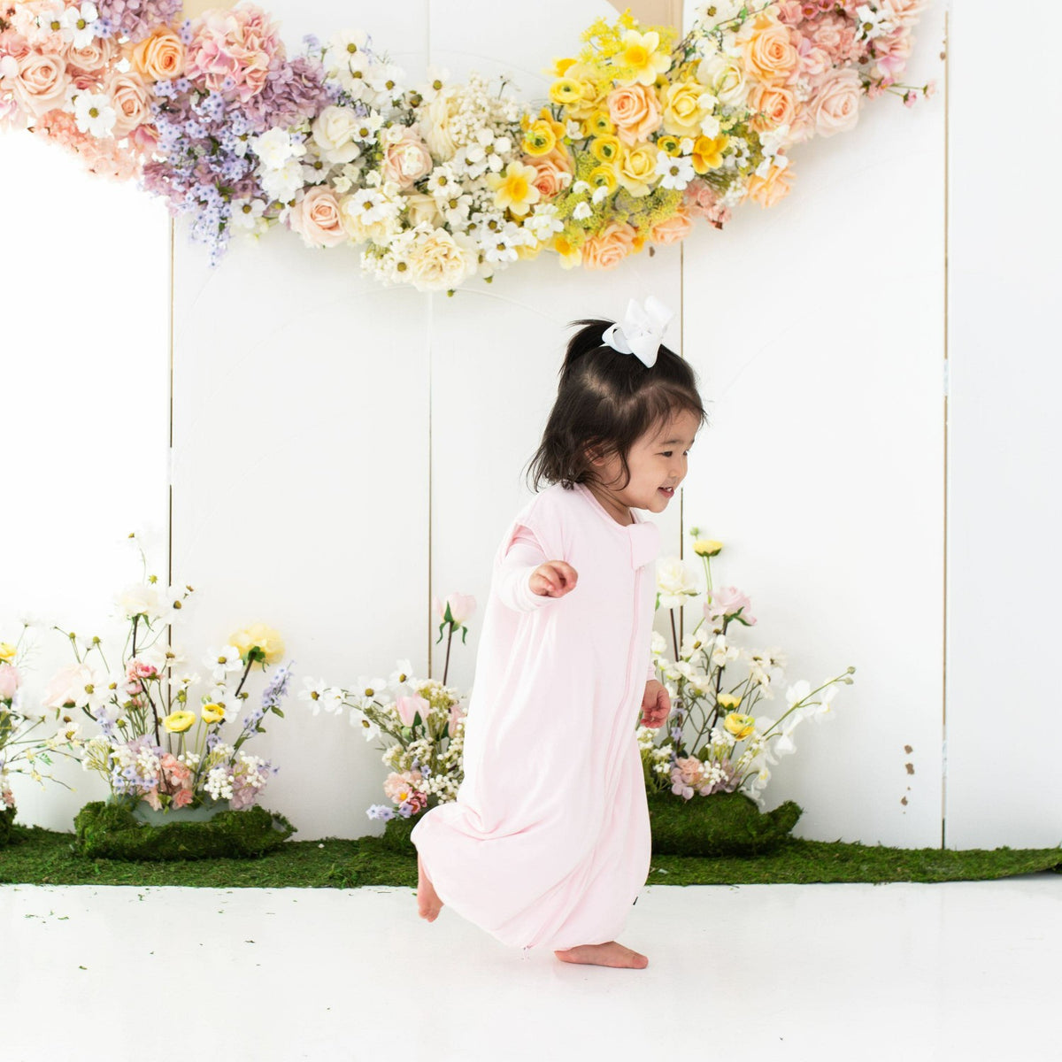 Bamboo Sleep Bag Walker in Sakura 1.0 TOG | Kyte Baby