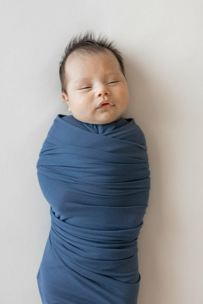 Swaddle Blanket in Oxford | Kyte Baby