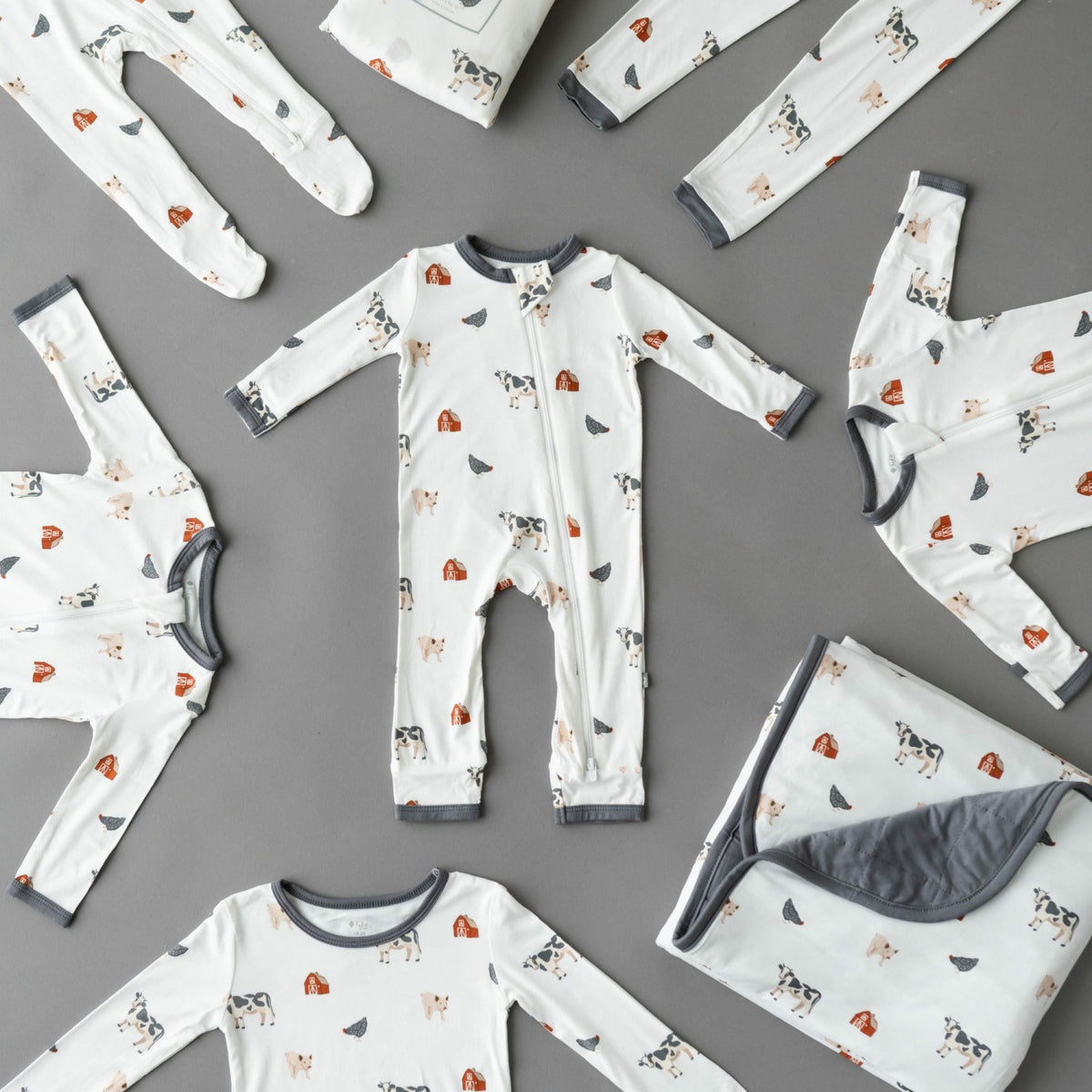 Zippered Romper in Farm | Kyte Baby