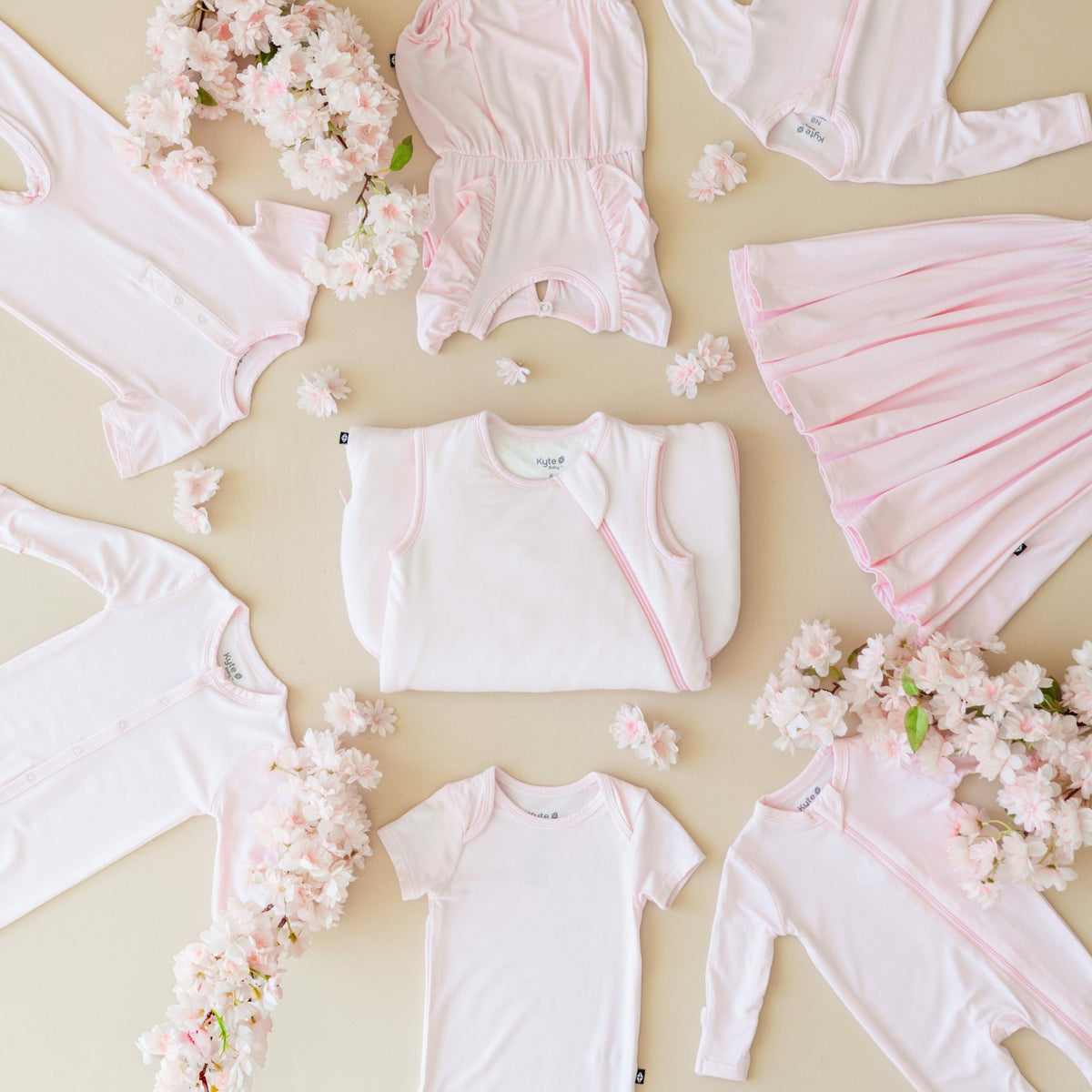 Bodysuit in Sakura | Kyte Baby