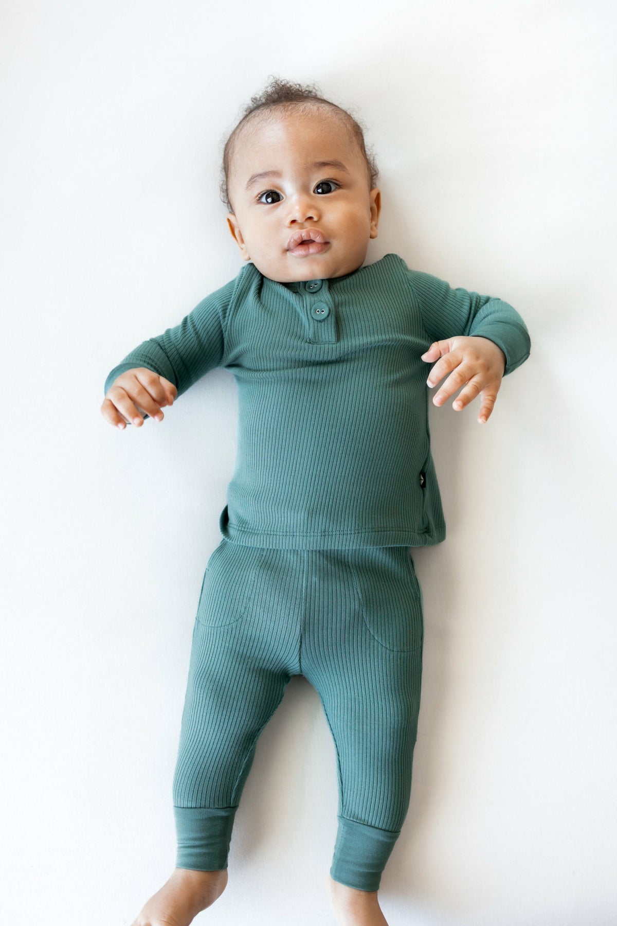 Ribbed Infant Henley Set in Pine | Kyte Baby