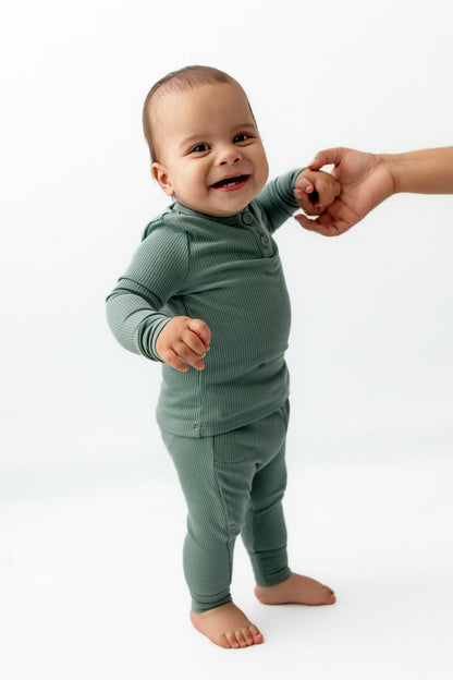 Ribbed Infant Henley Set in Pine | Kyte Baby