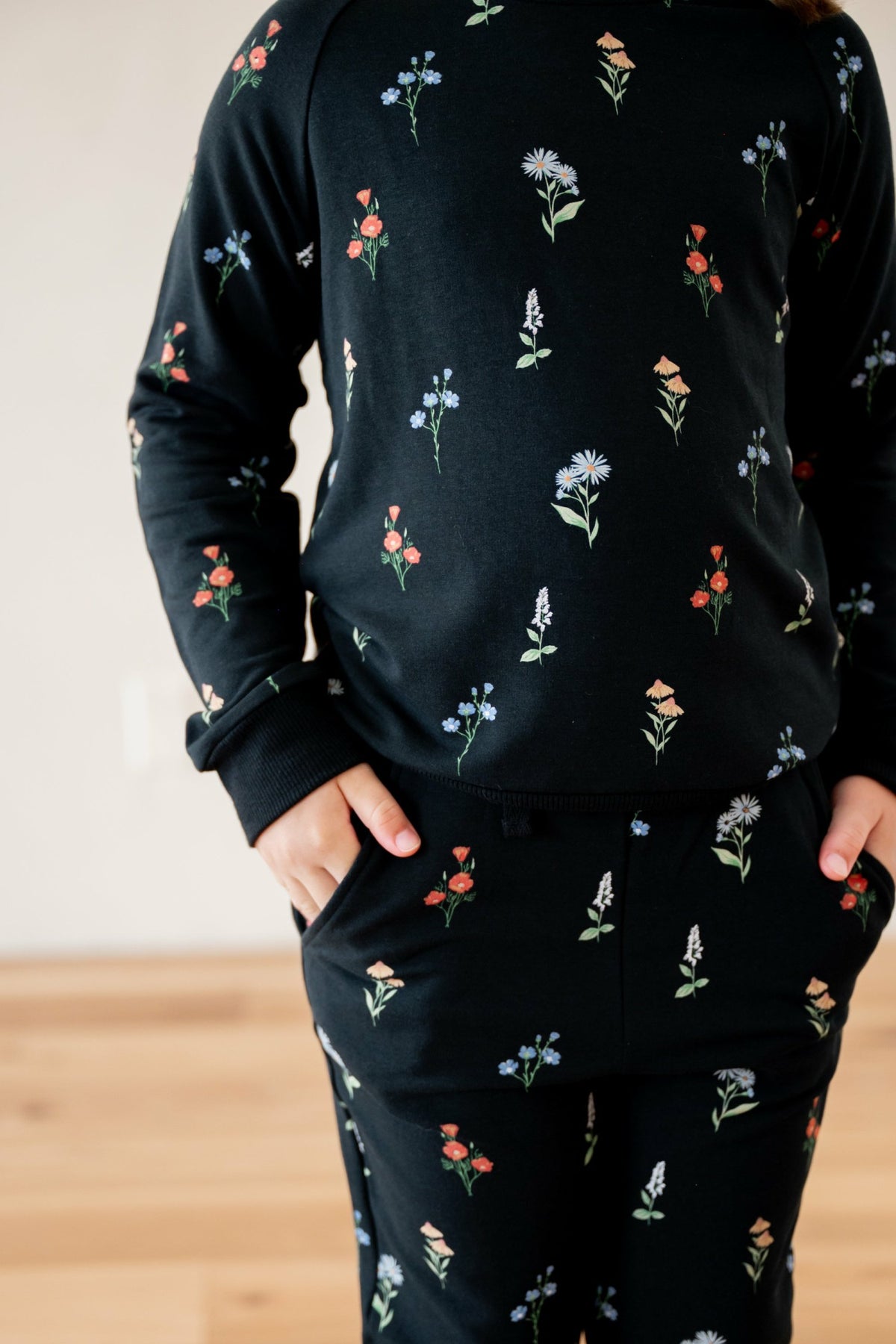 Long Sleeve Jogger Set in Midnight Wildflower | Kyte Baby
