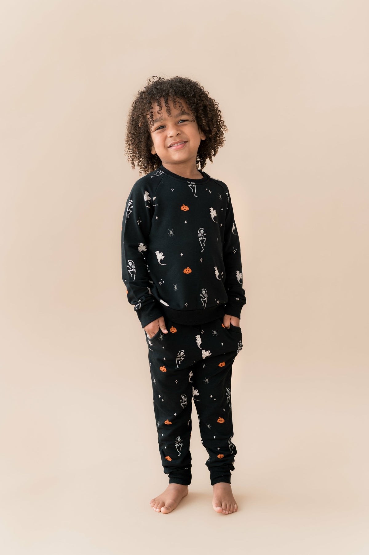 Long Sleeve Jogger Set in Halloween Friends | Kyte Baby