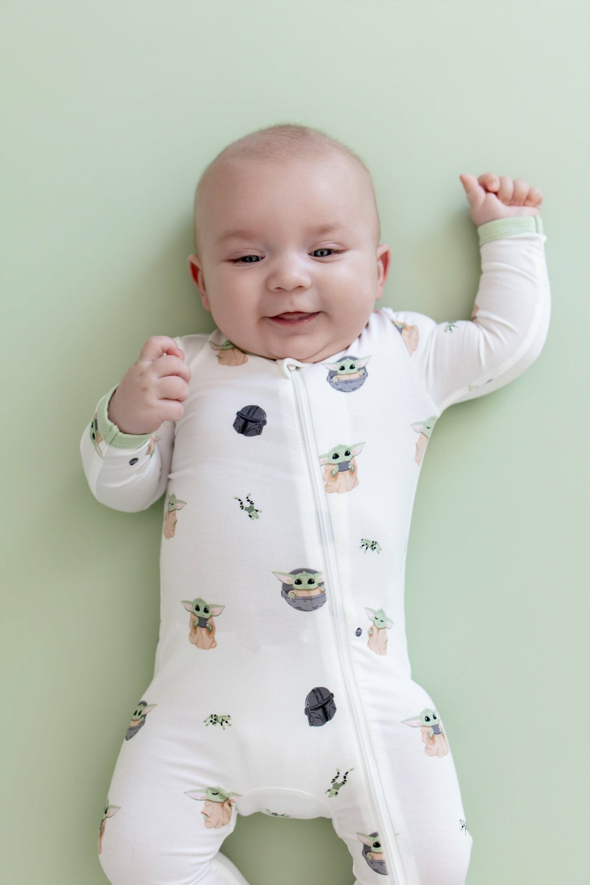 Zippered Romper in Grogu™ | Kyte Baby