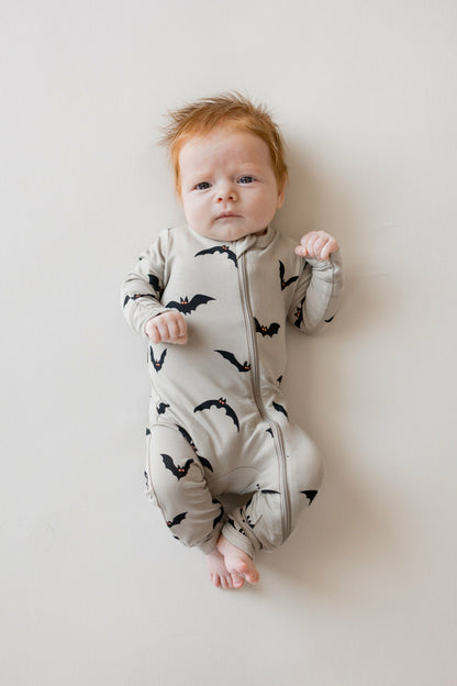 Zippered Romper in Bats | Kyte Baby