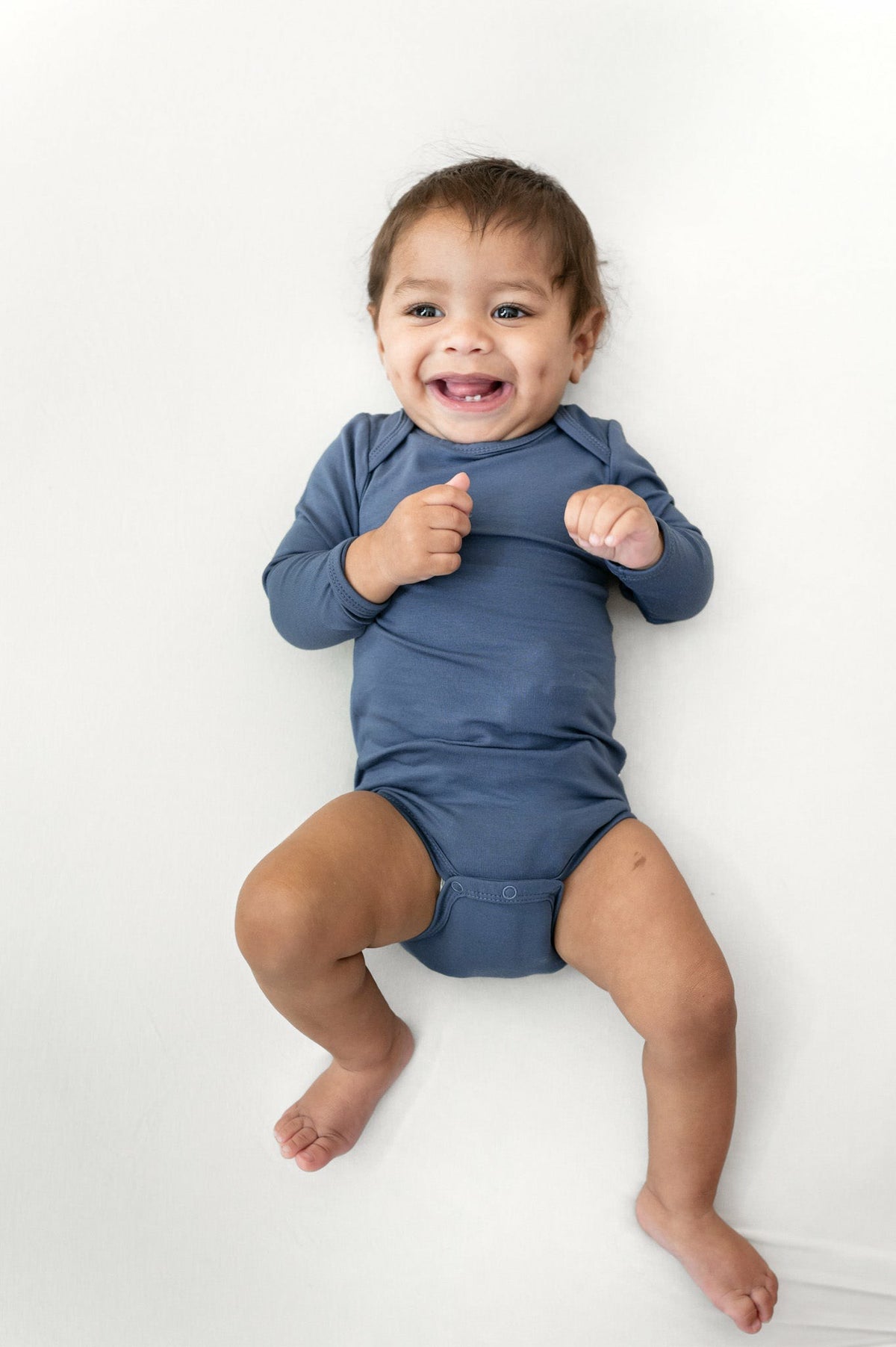 Long Sleeve Bodysuit in Oxford | Kyte Baby