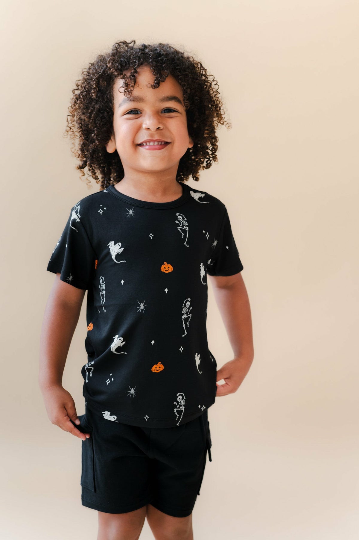 Toddler Basic Tee in Halloween Friends | Kyte Baby